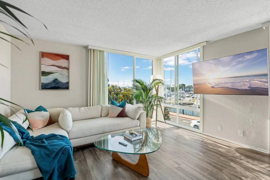 The Diamond Dock - Rare Gem Marina View Pool Jacuzzi Tennis Courts Apartamento *