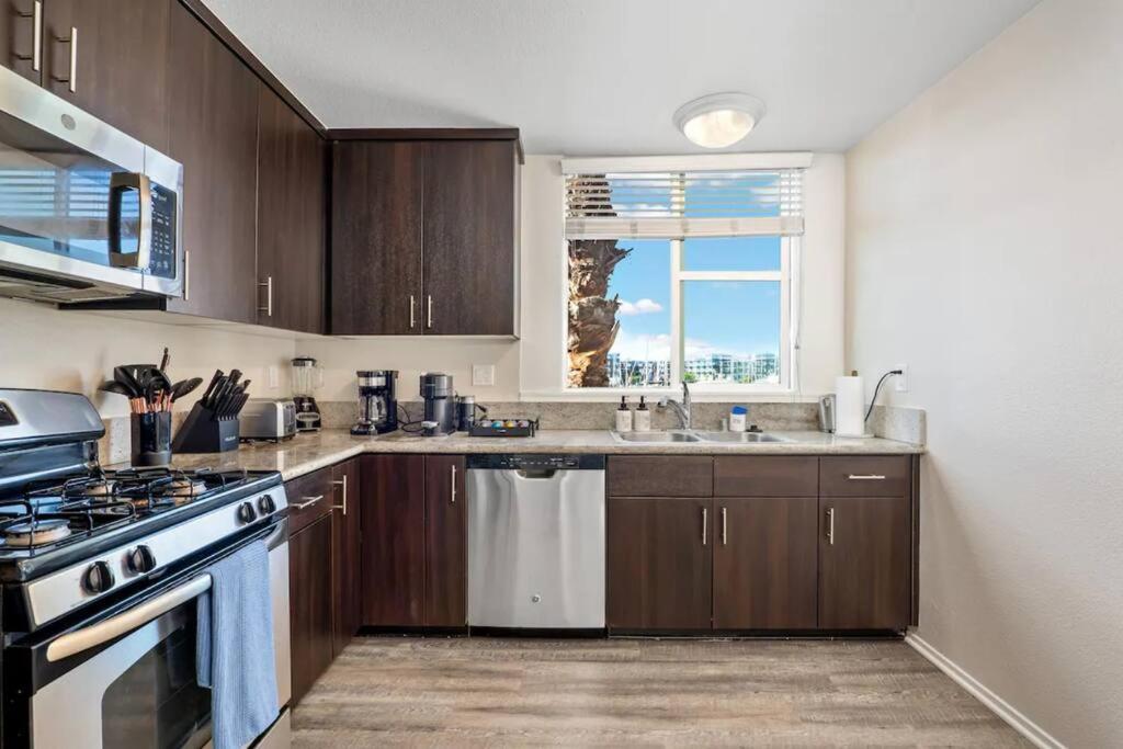 Apartment The Diamond Dock - Rare Gem Marina View Pool Jacuzzi Tennis Courts